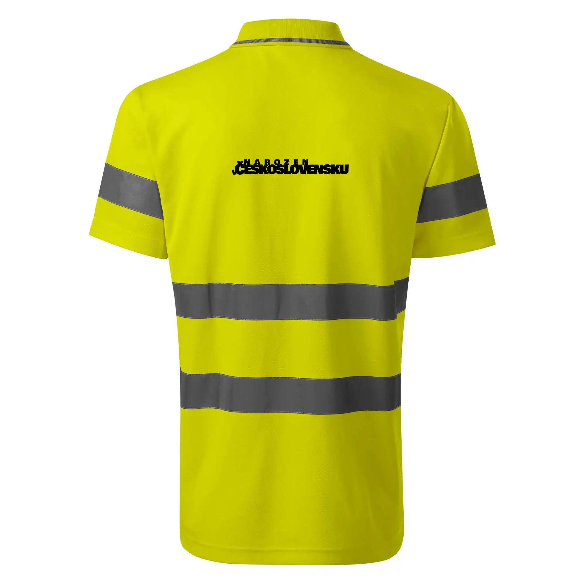 Nápis - Narozen v Československu