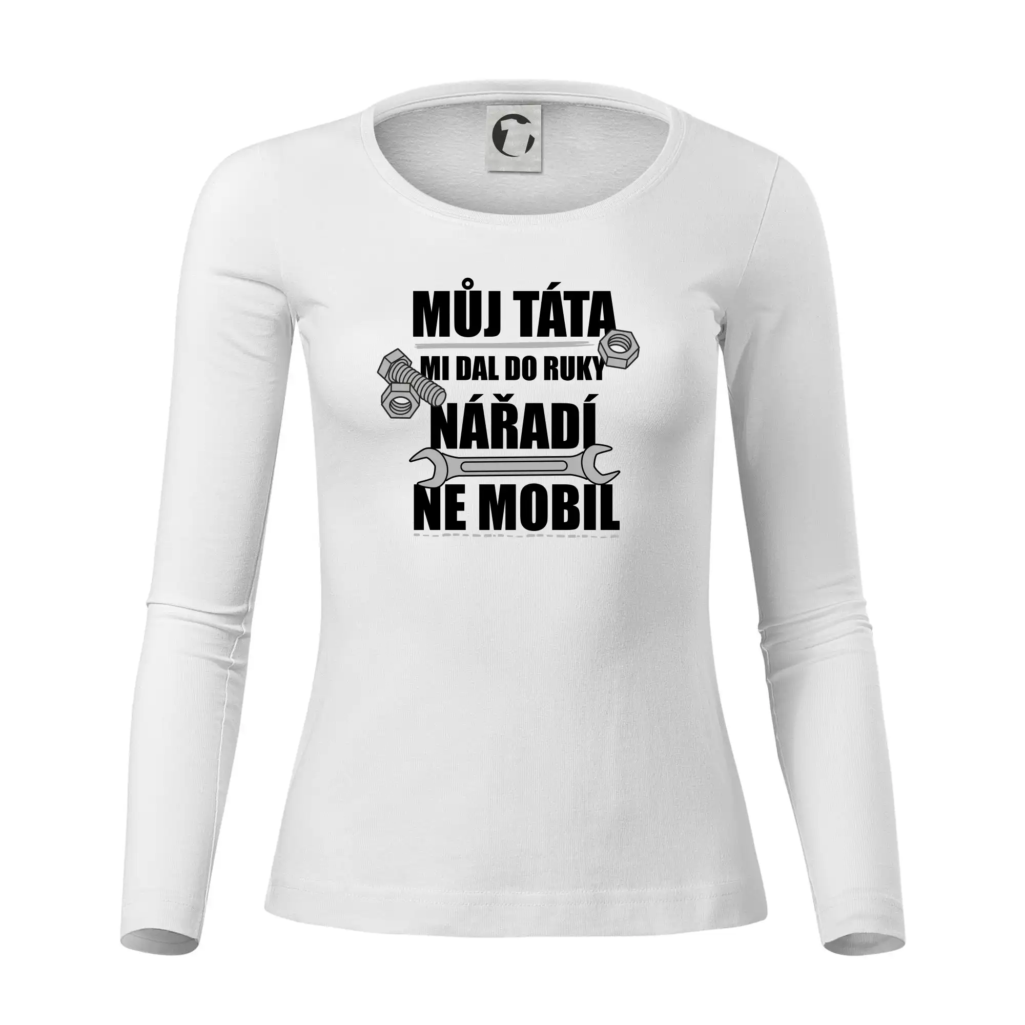 Můj táta mi dal do ruky nářadí