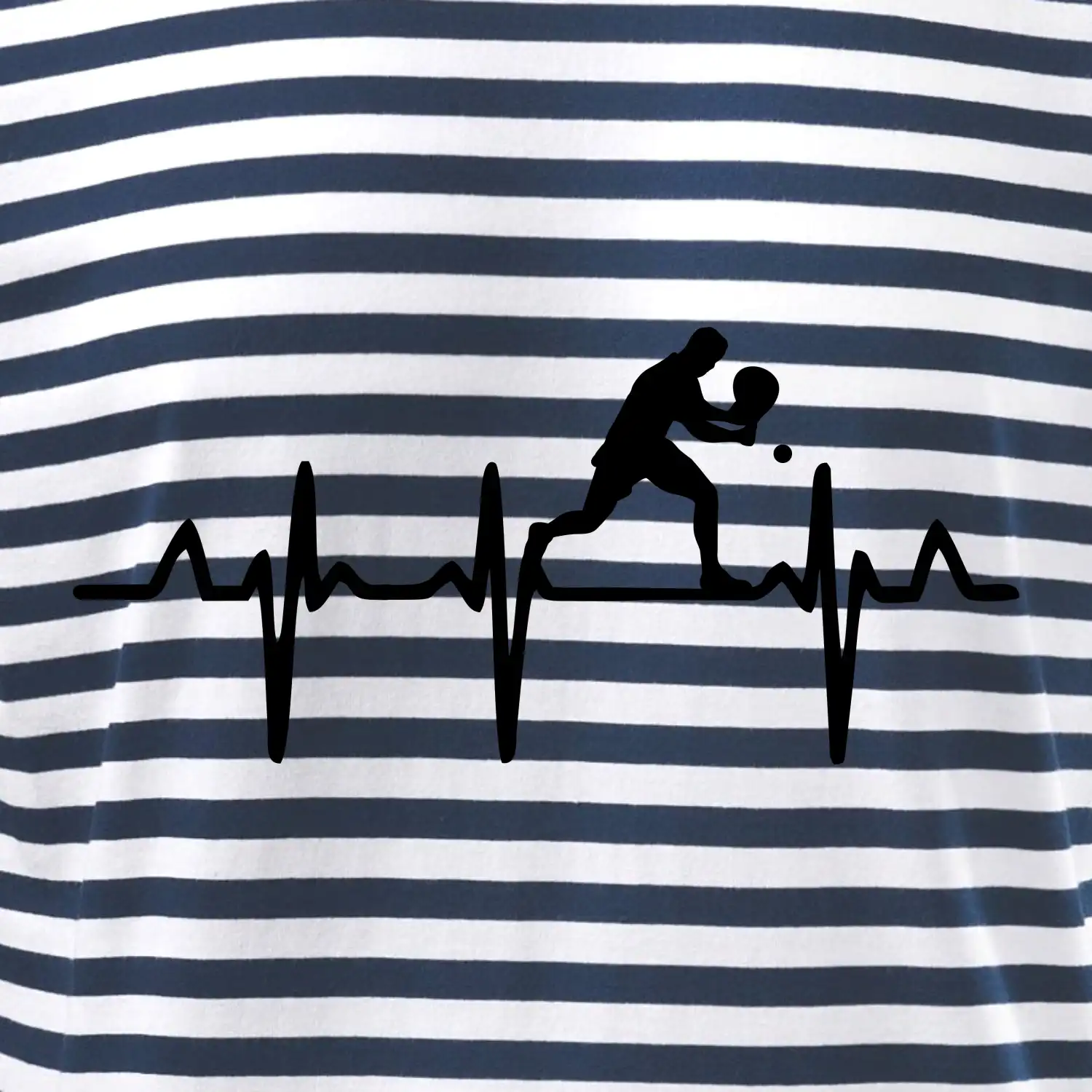 EKG stolní tenista stojící