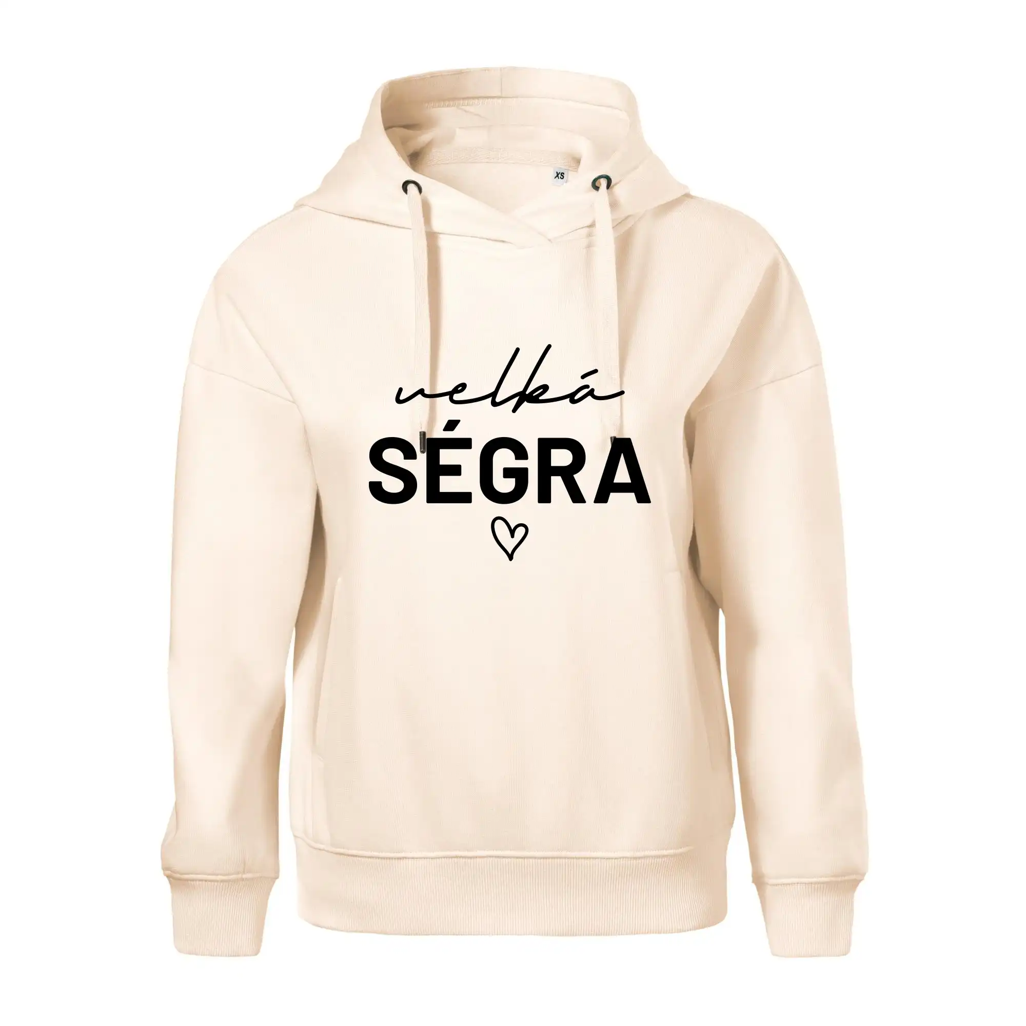 Velká ségra -  nápis na prsou