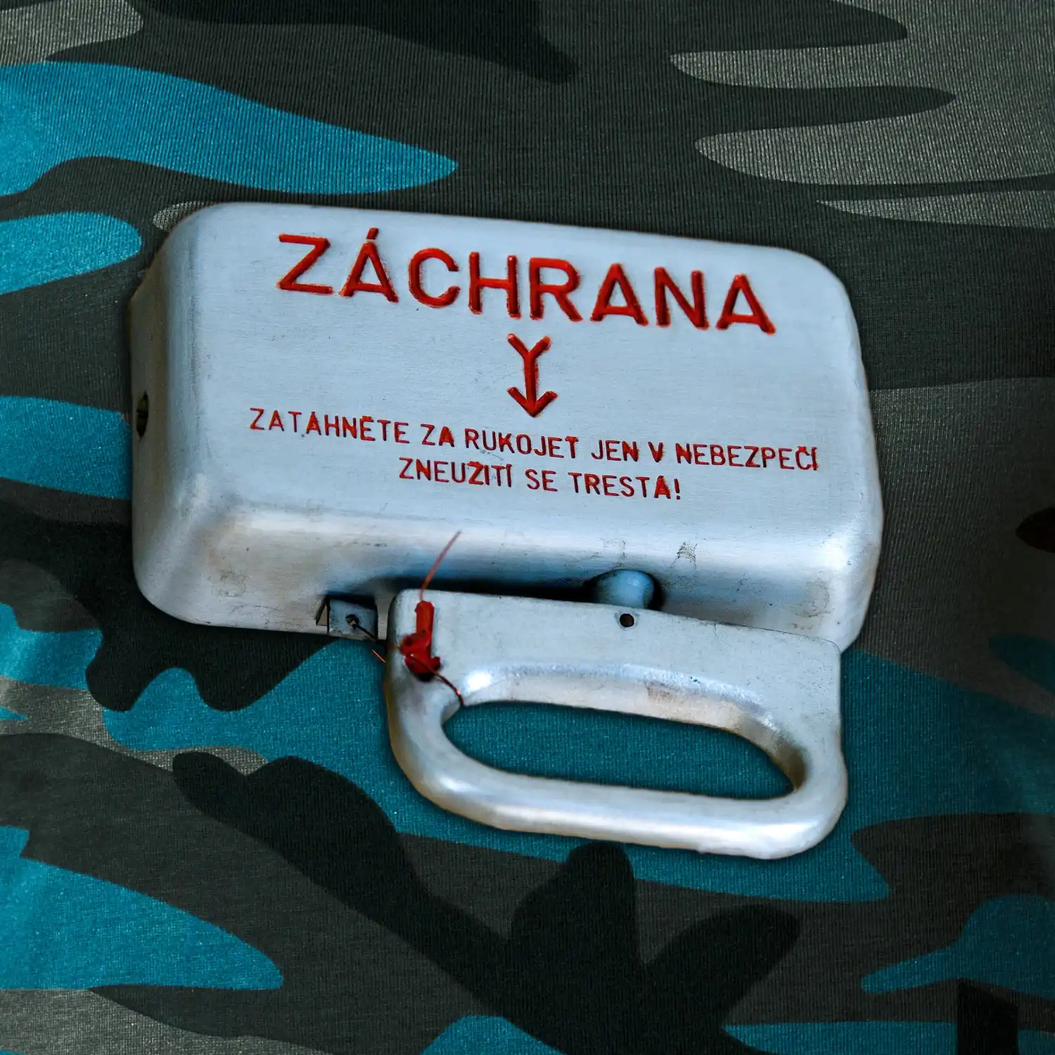 Záchranná brzda vlak