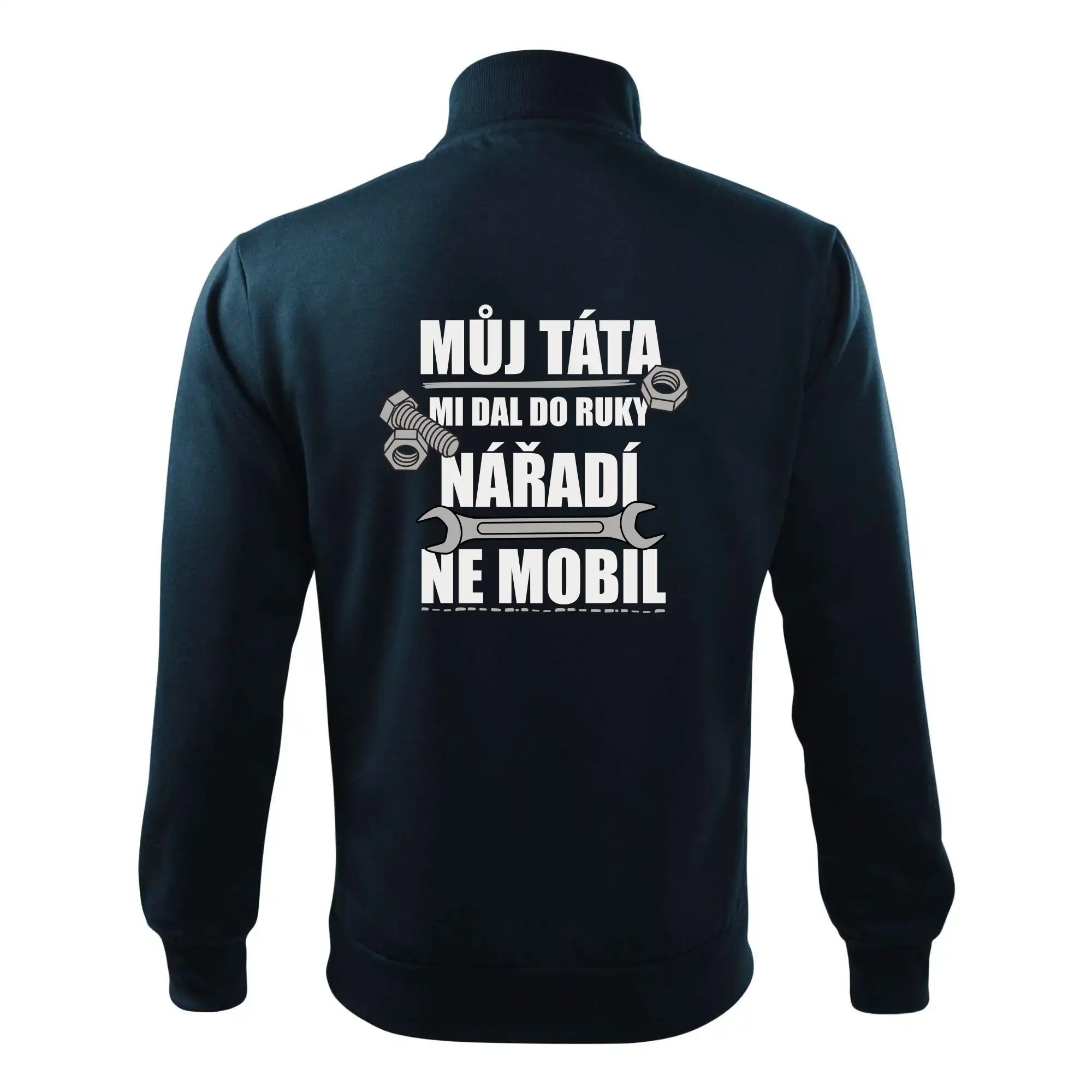 Můj táta mi dal do ruky nářadí