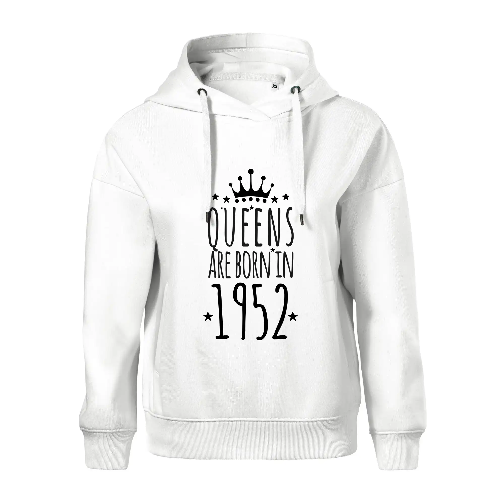Queens are born in 1952