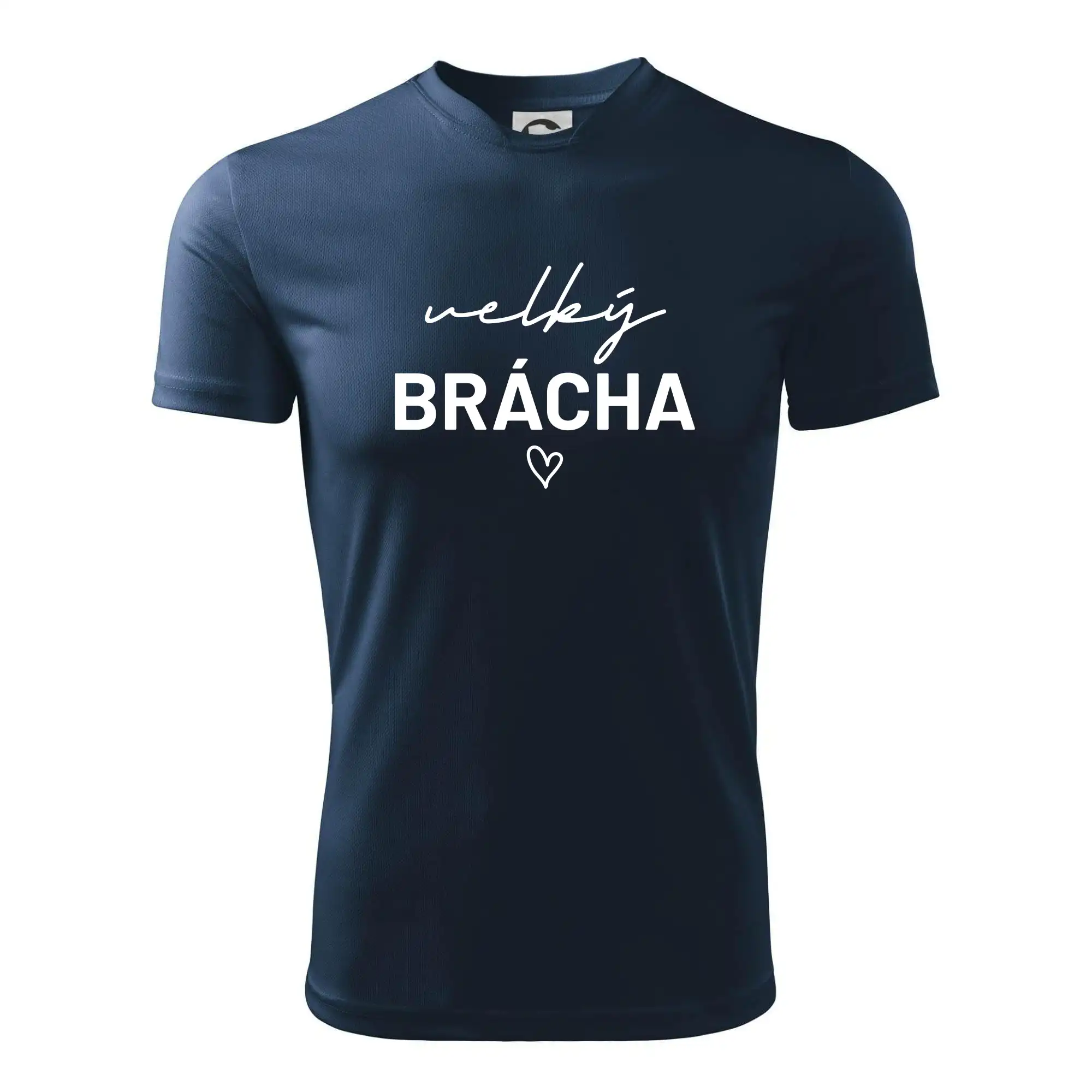 Velký brácha - nápis na prsou