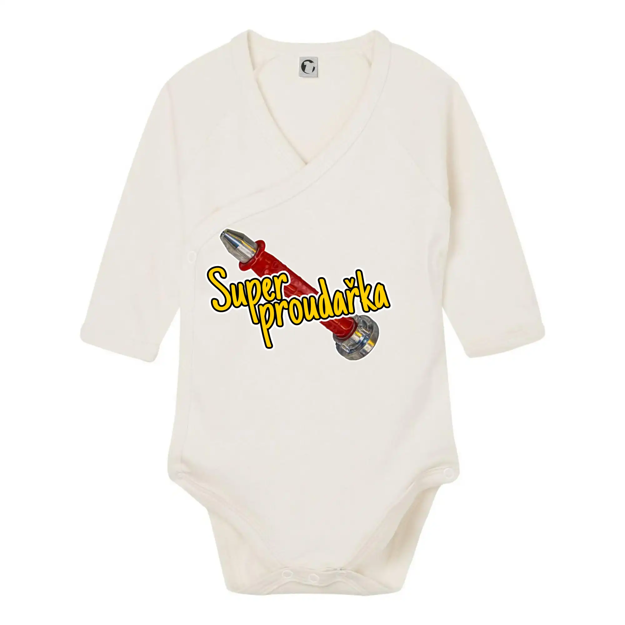 Super proudařka