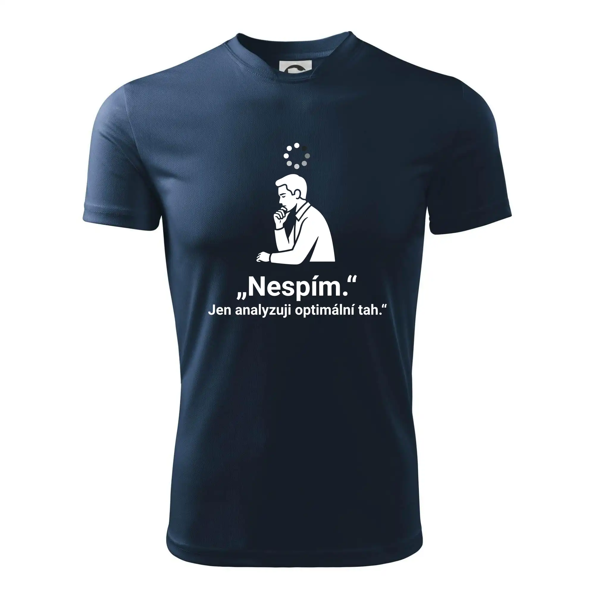 Nespím. Jen analyzuji optimální tah.