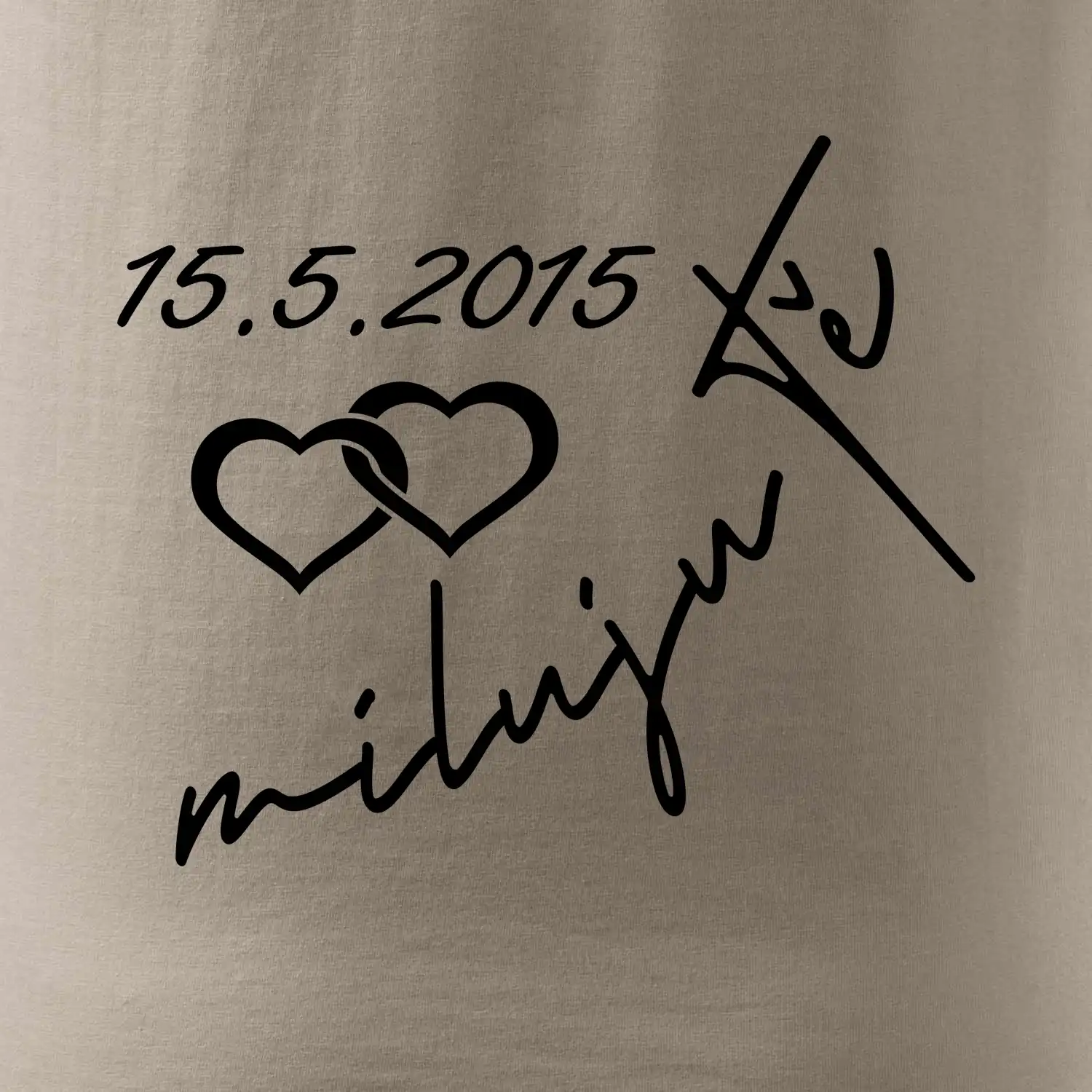 Mikina miluju tě s datumem na rukávu