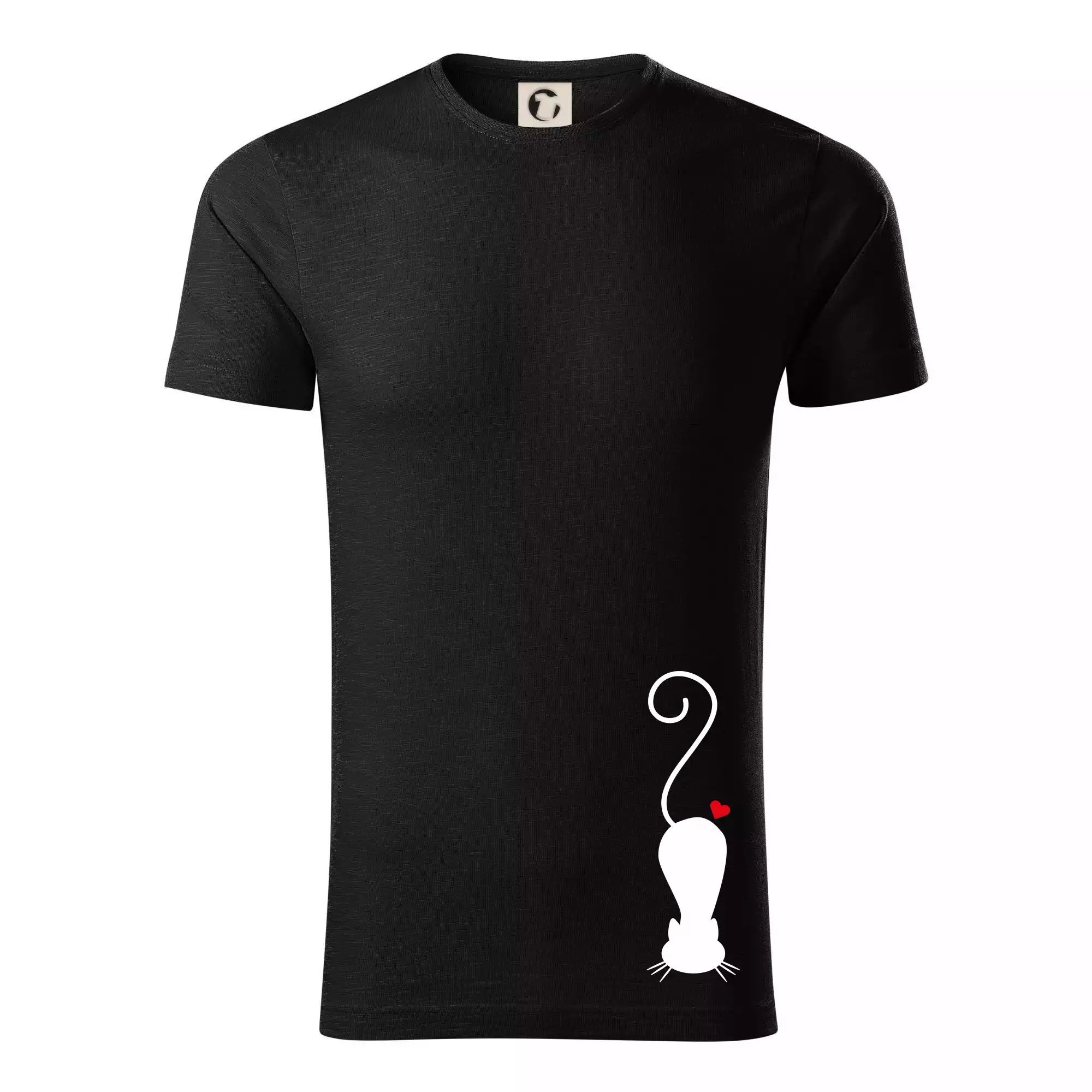 Zamilovaná kočka ležící