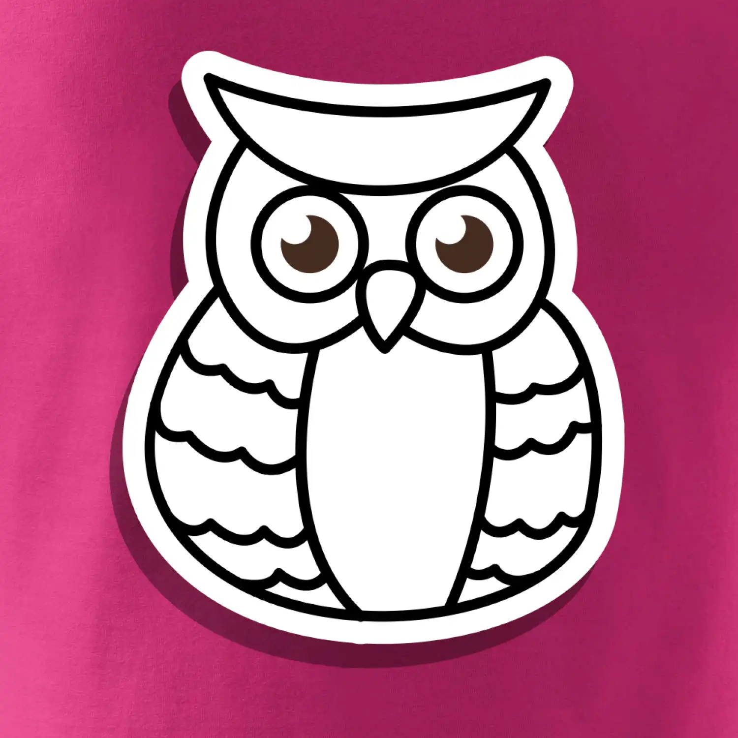 Sova kreslená na prsu