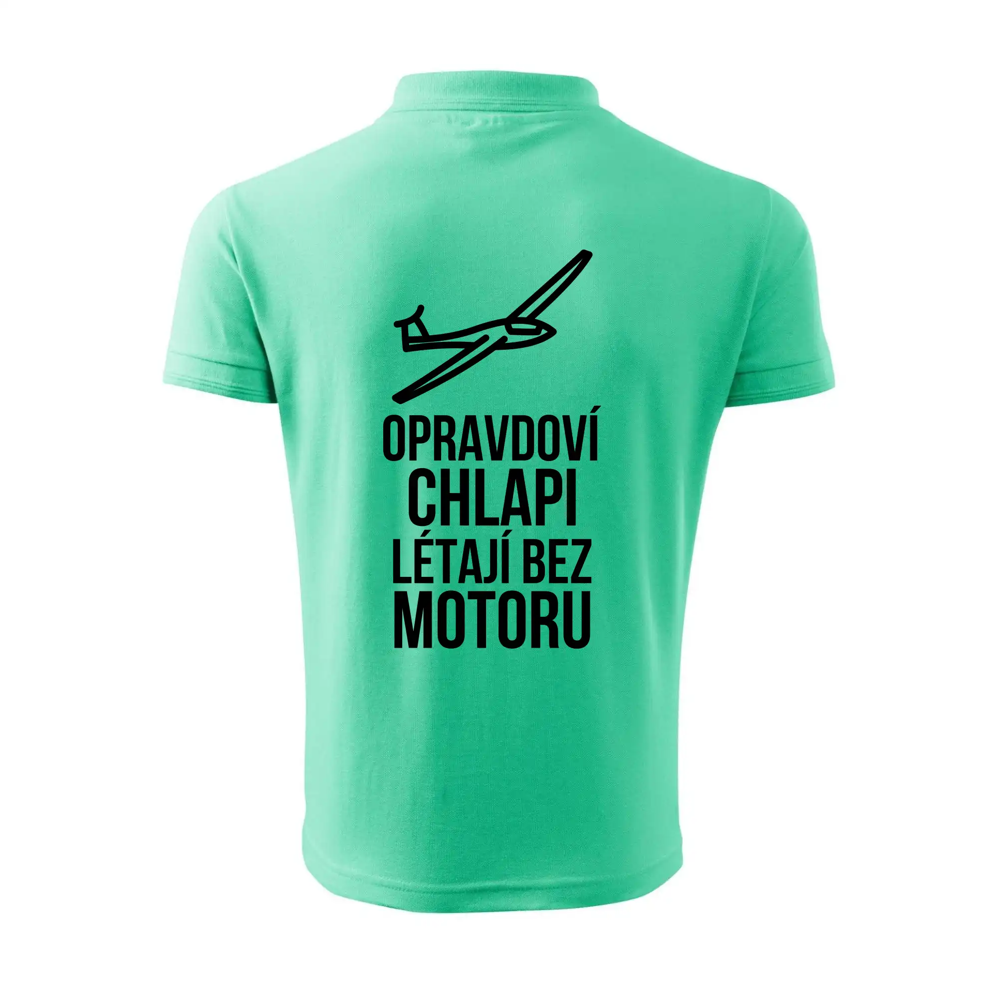 Opravdovi chlapi létají bez motoru