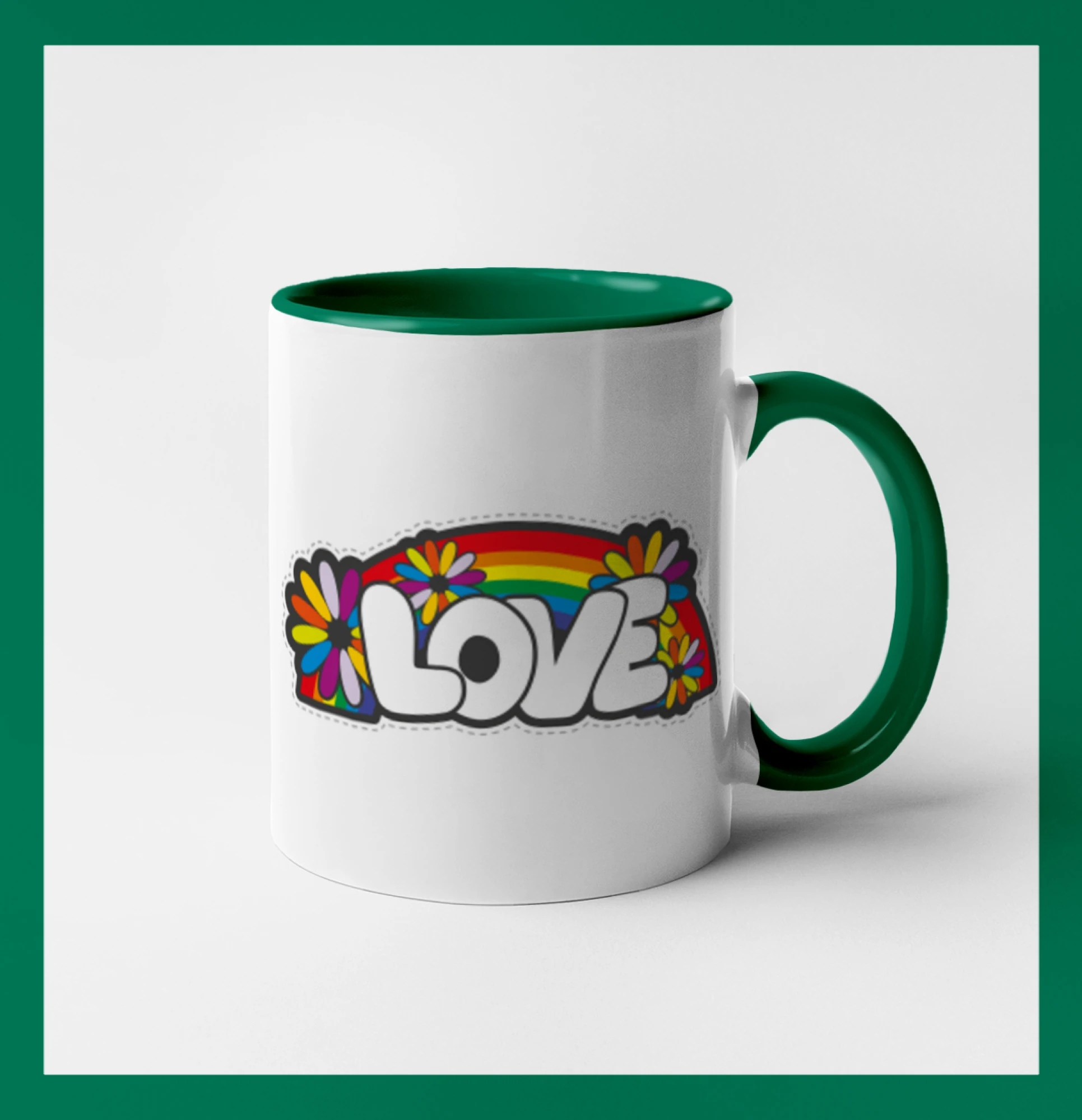 Love s duhou v pozadí