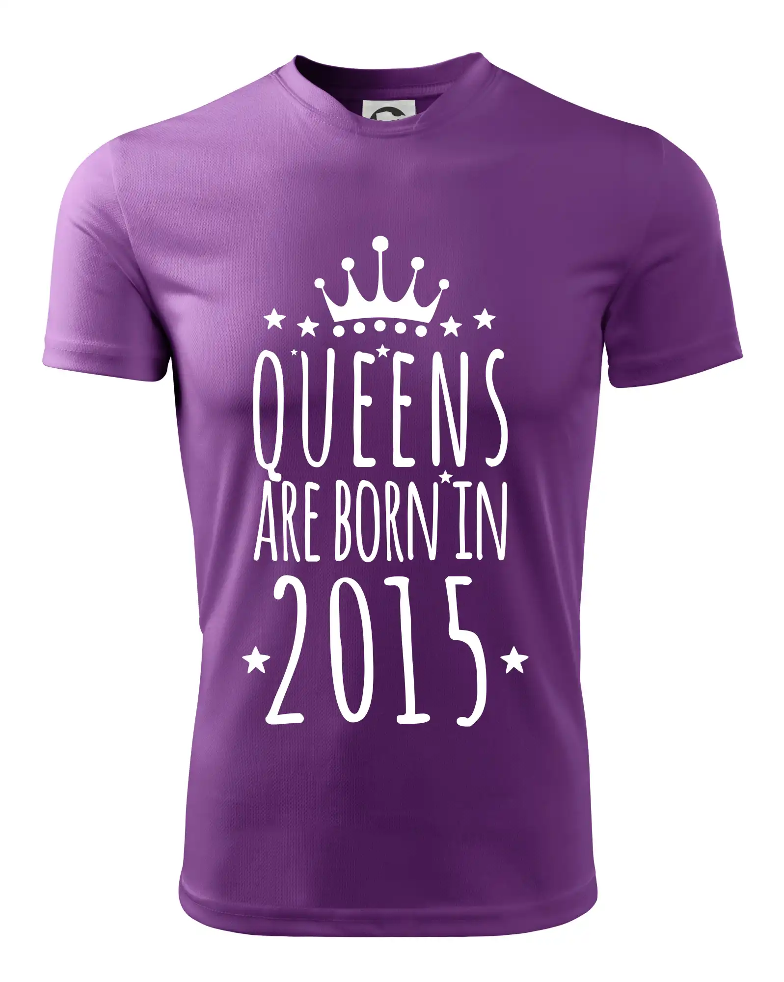 Queens are born in 2015
