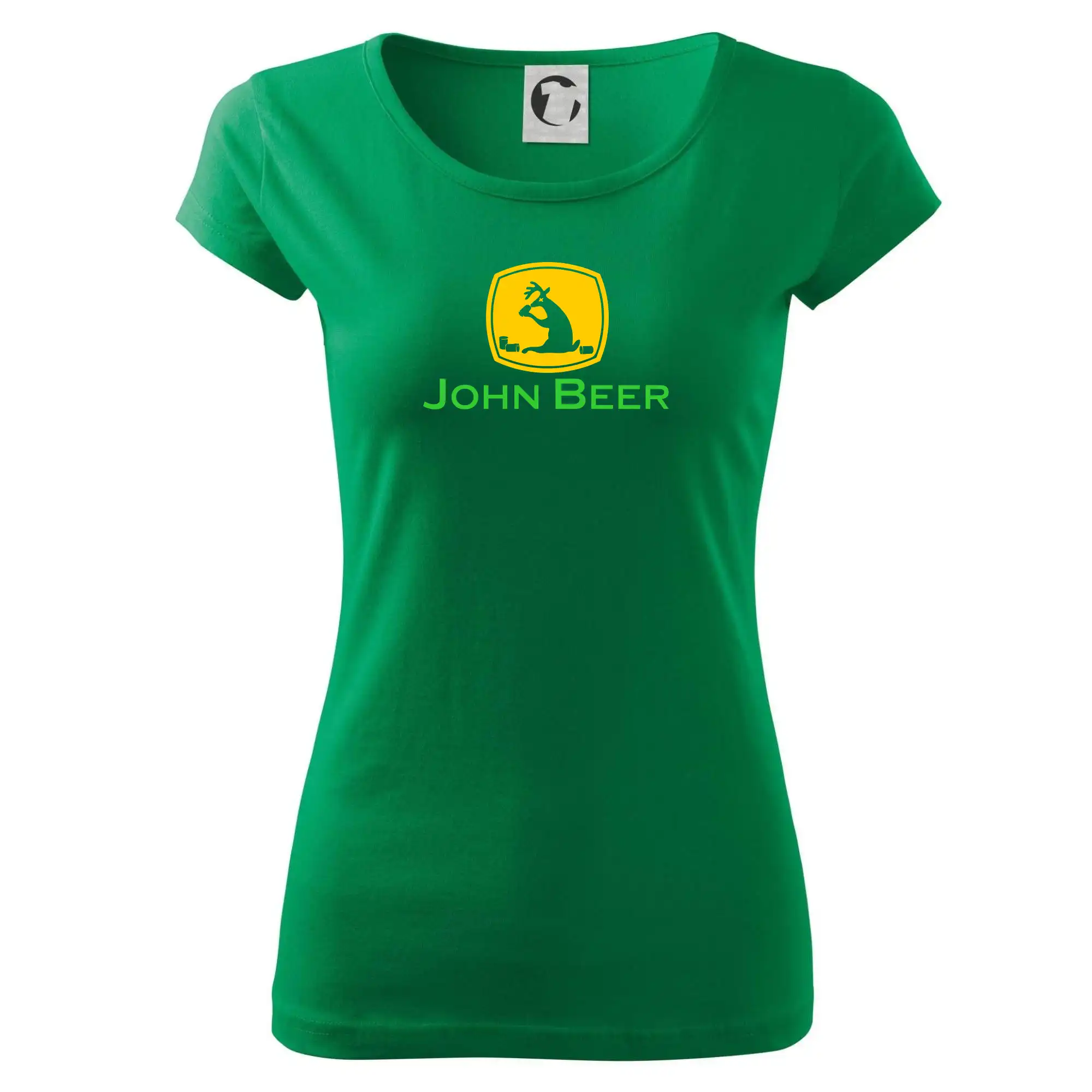 John Beer jelen s pivem