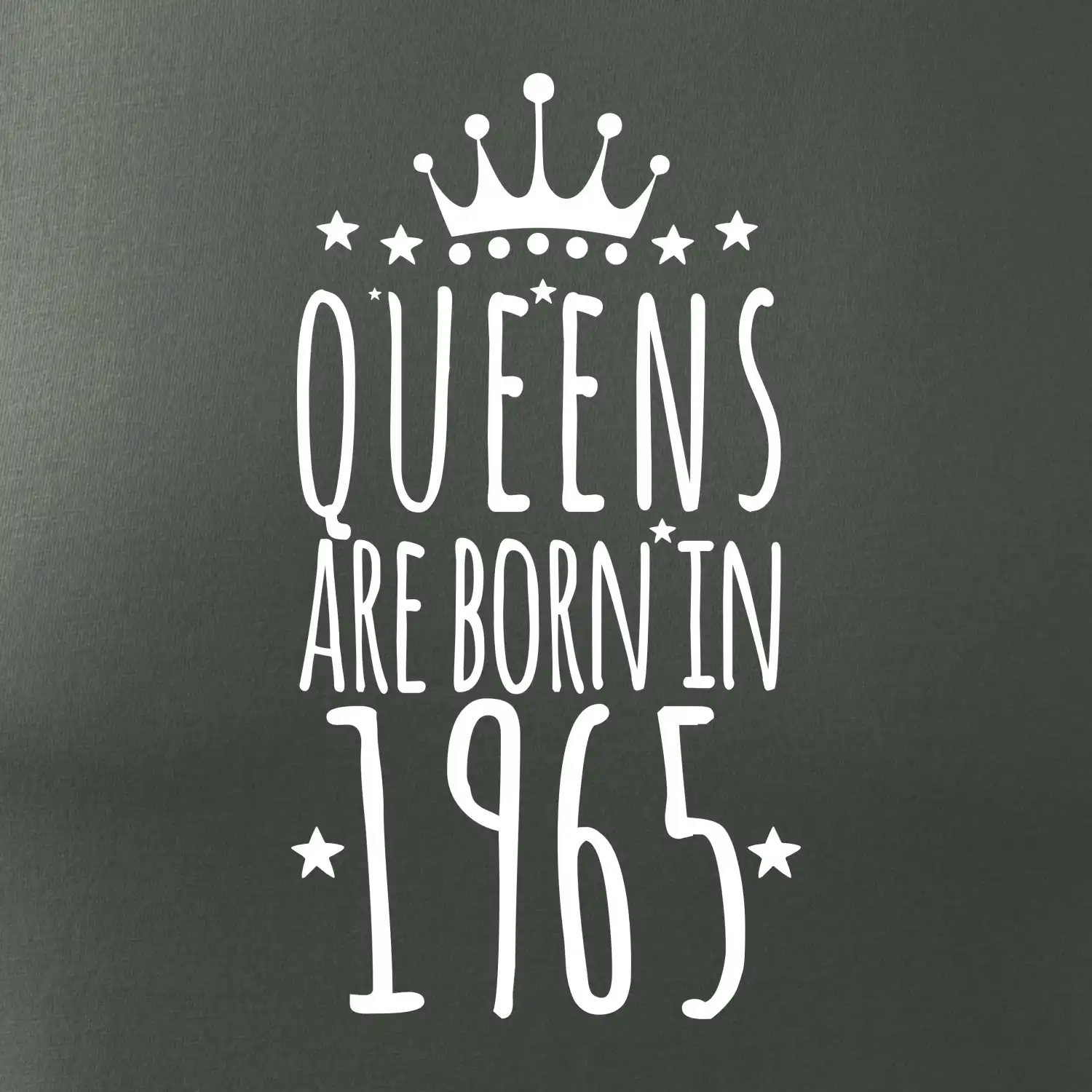Queens are born in 1965
