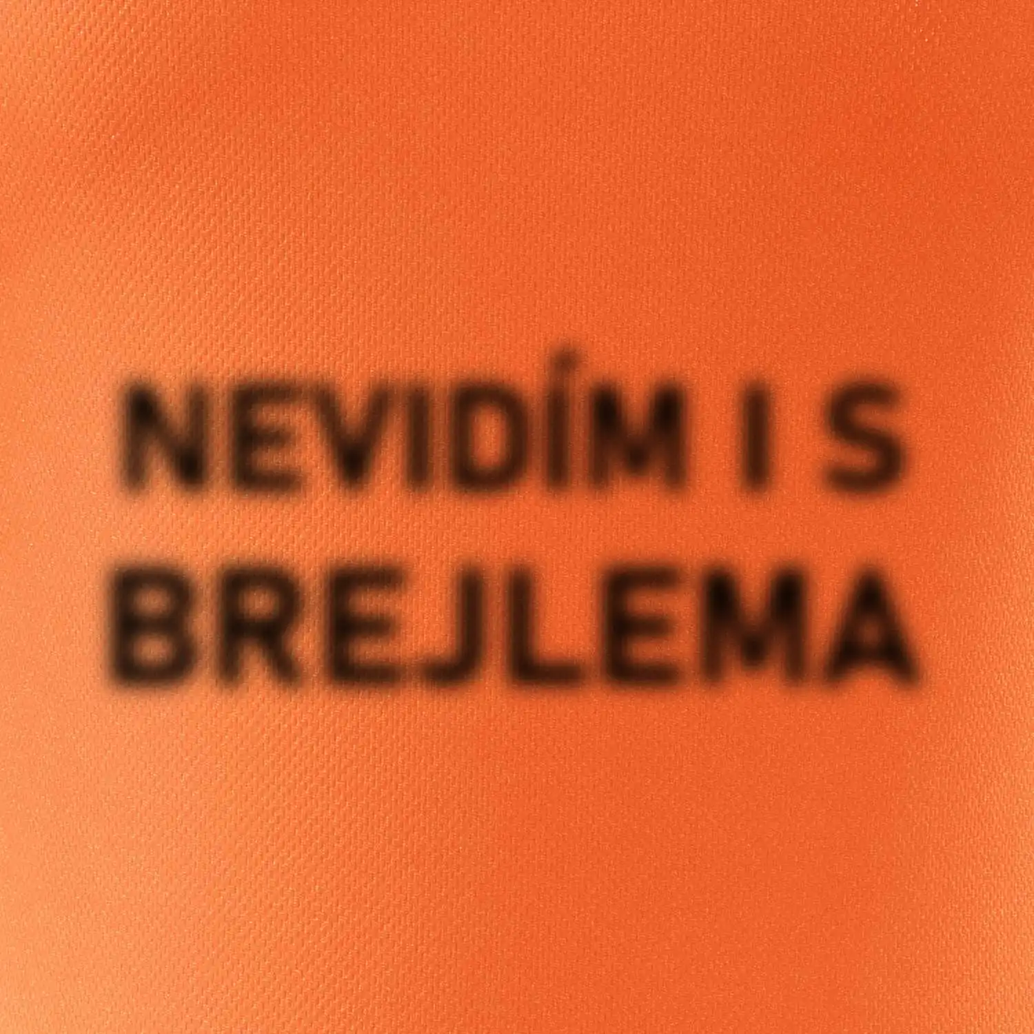 Nevidím i s brejlema