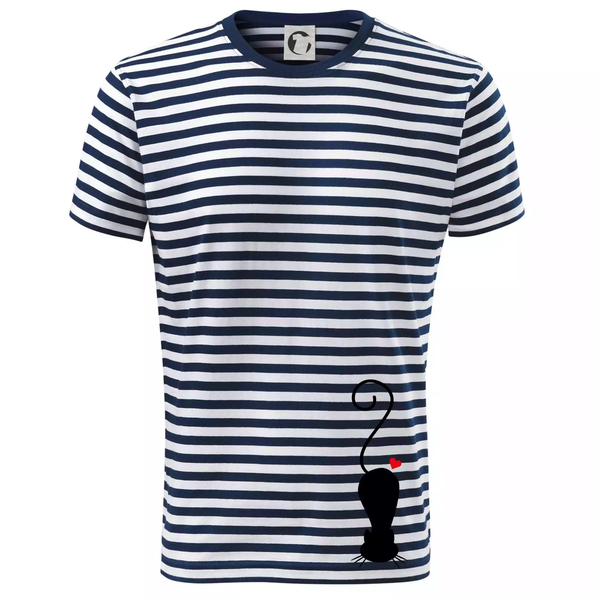 Zamilovaná kočka ležící