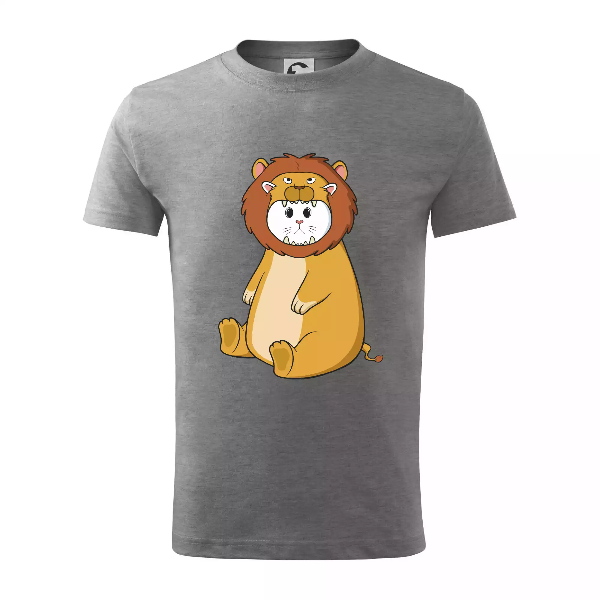 Kočka v převleku lva