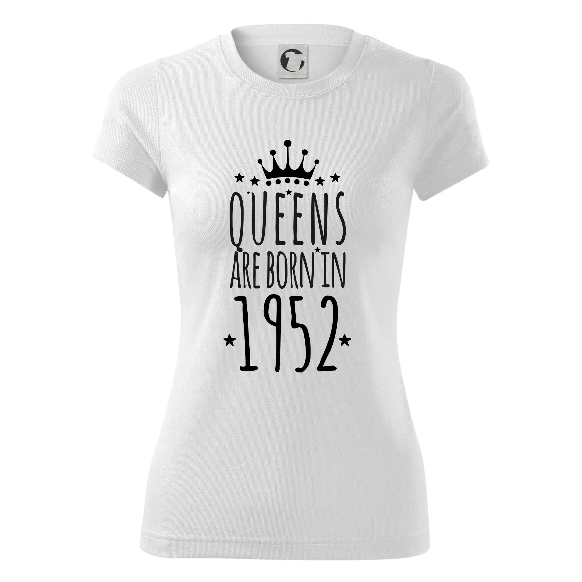 Queens are born in 1952