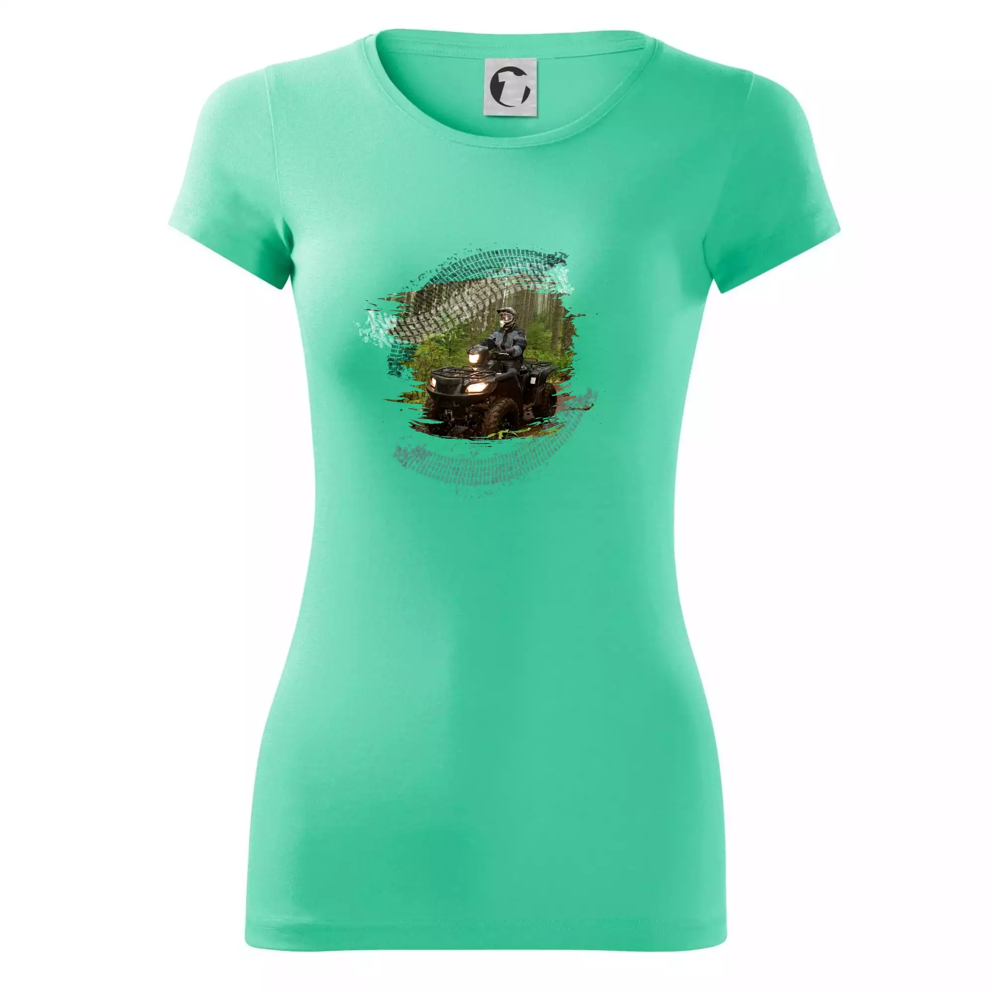 ATV čtyřkolka v lese