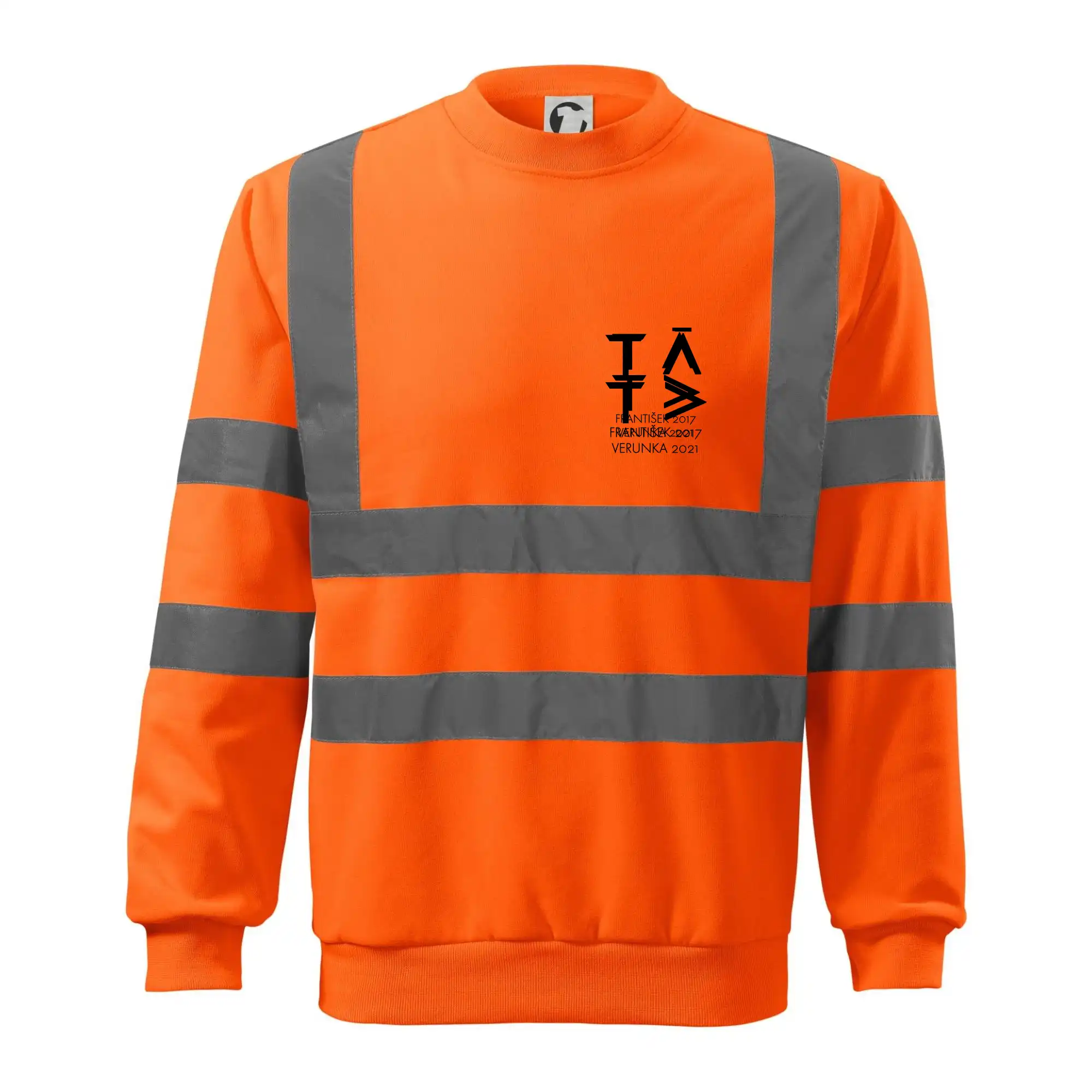 Táta v geometrickém fontu se jmény