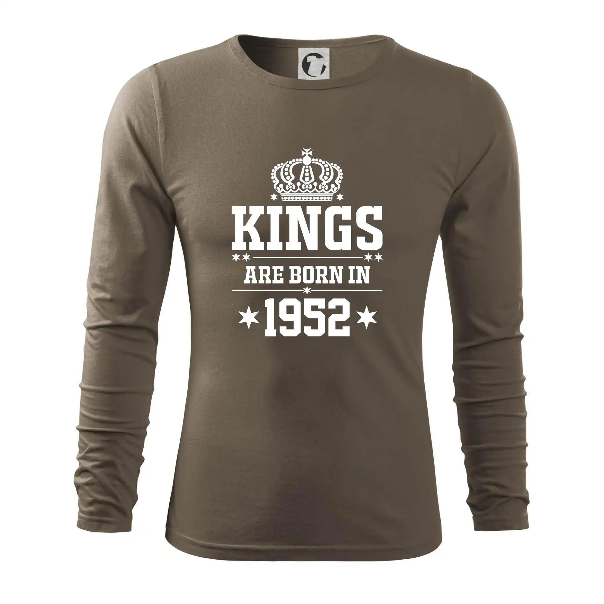 Kings are born in 1952