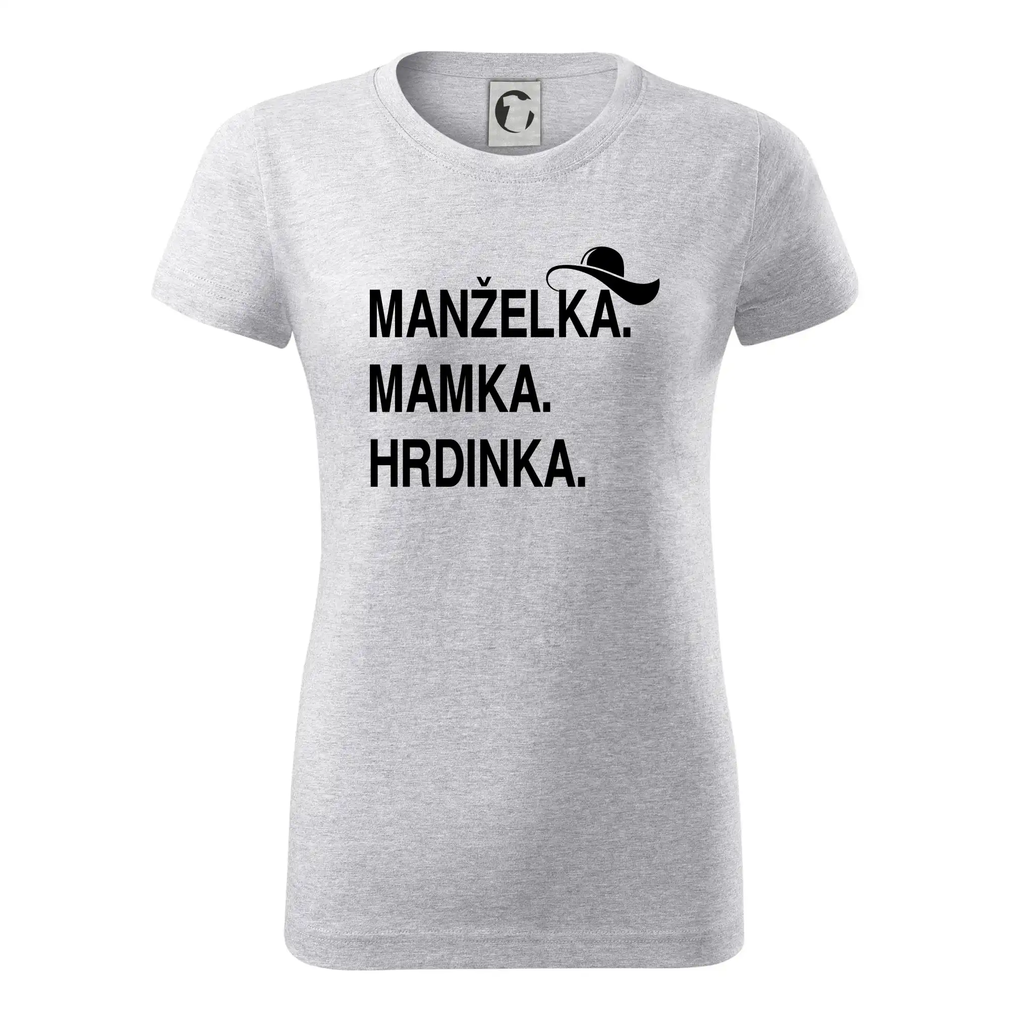 Manželka mamka hrdinka