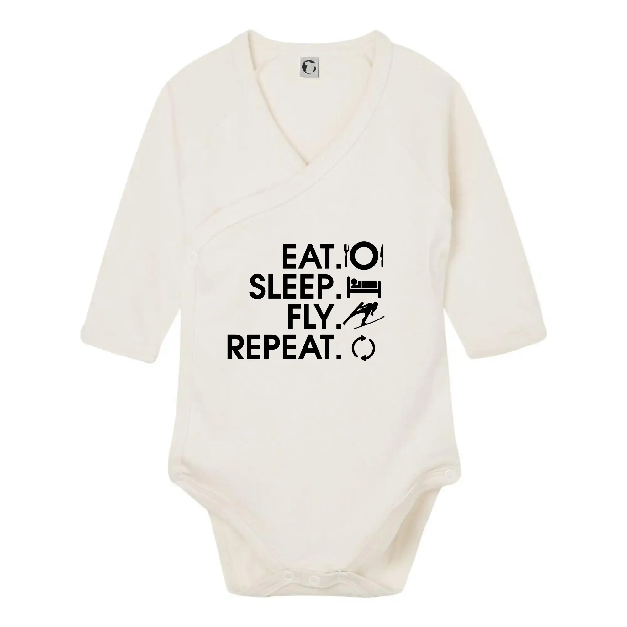Eat sleep fly repeat - skoky na lyžích