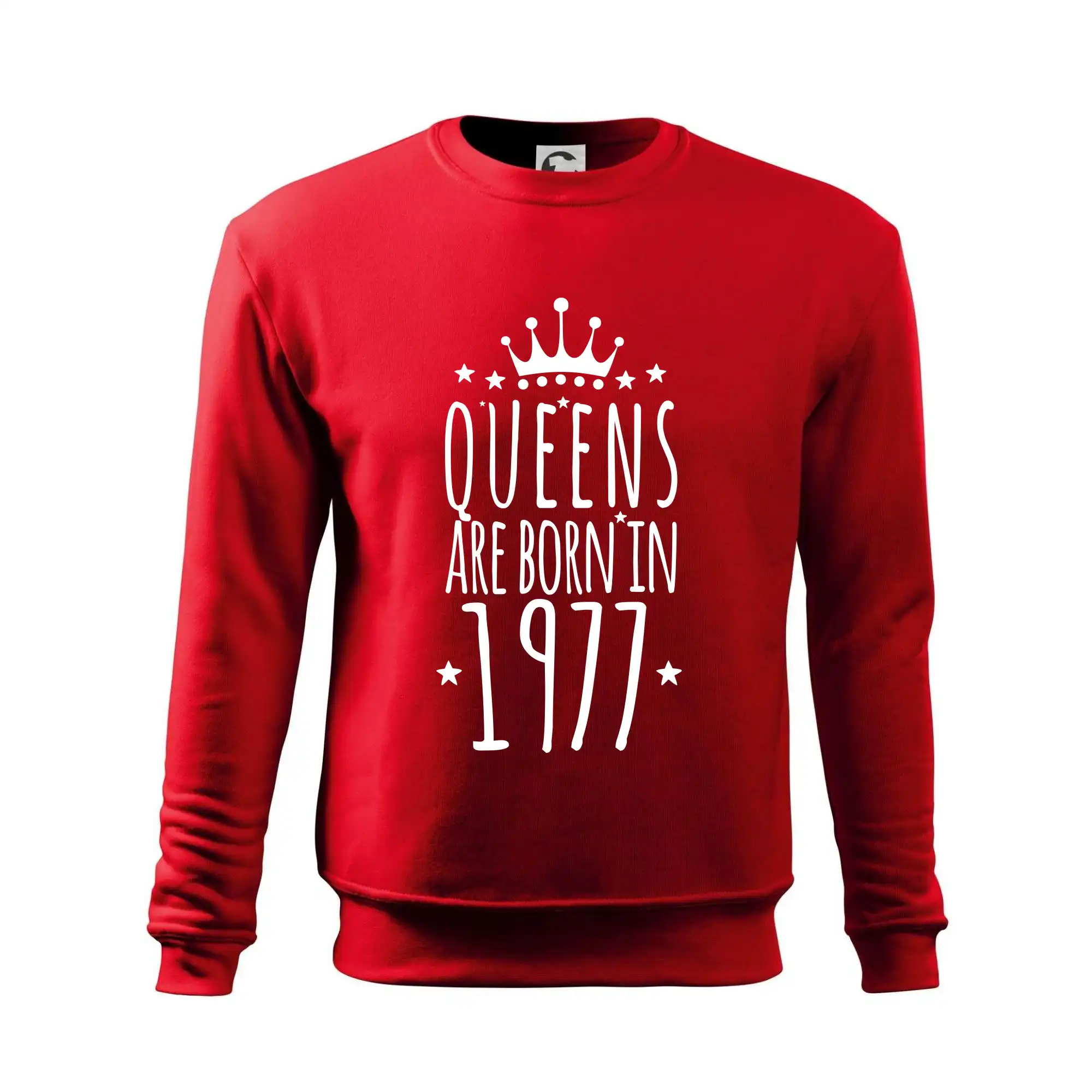 Queens are born in 1977