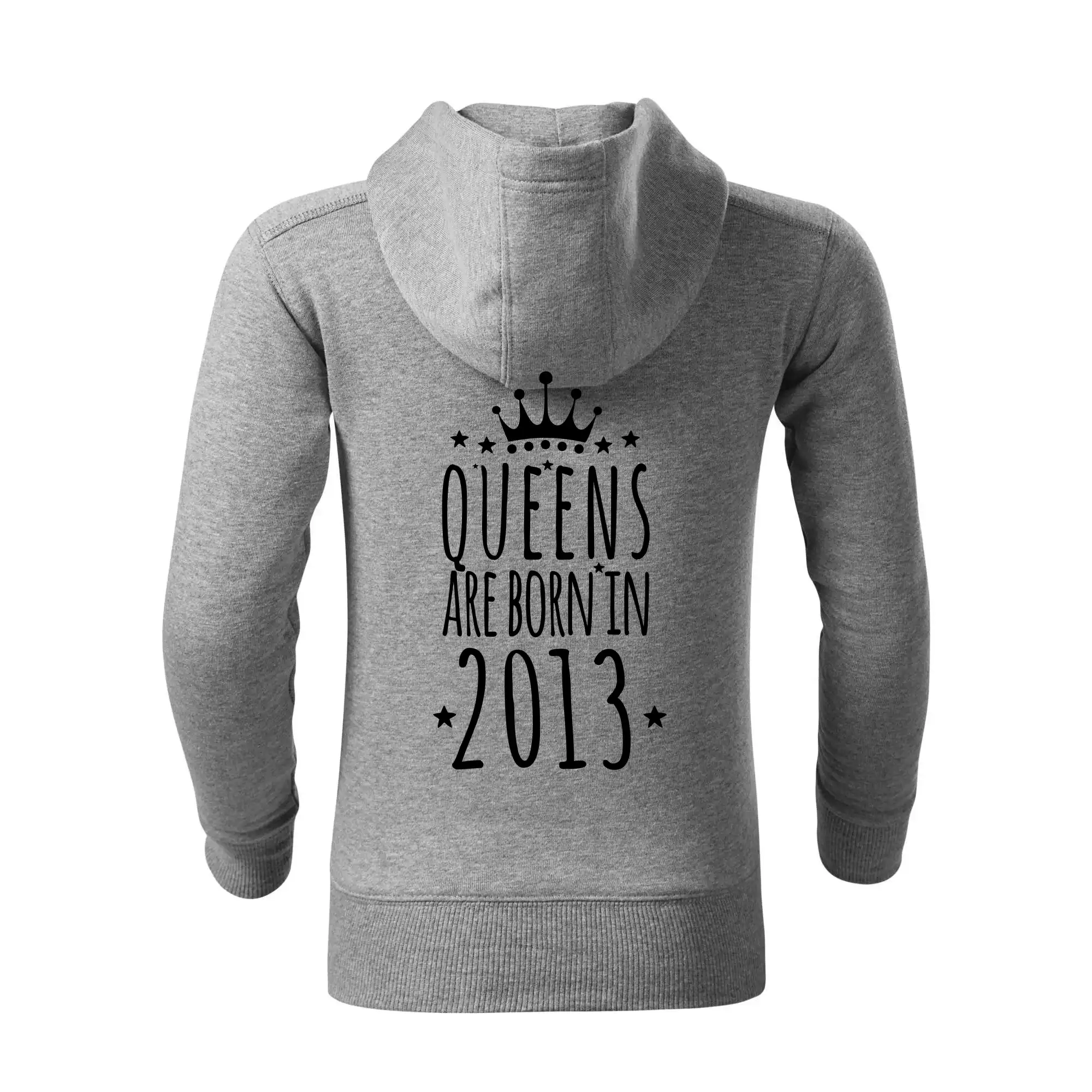 Queens are born in 2013