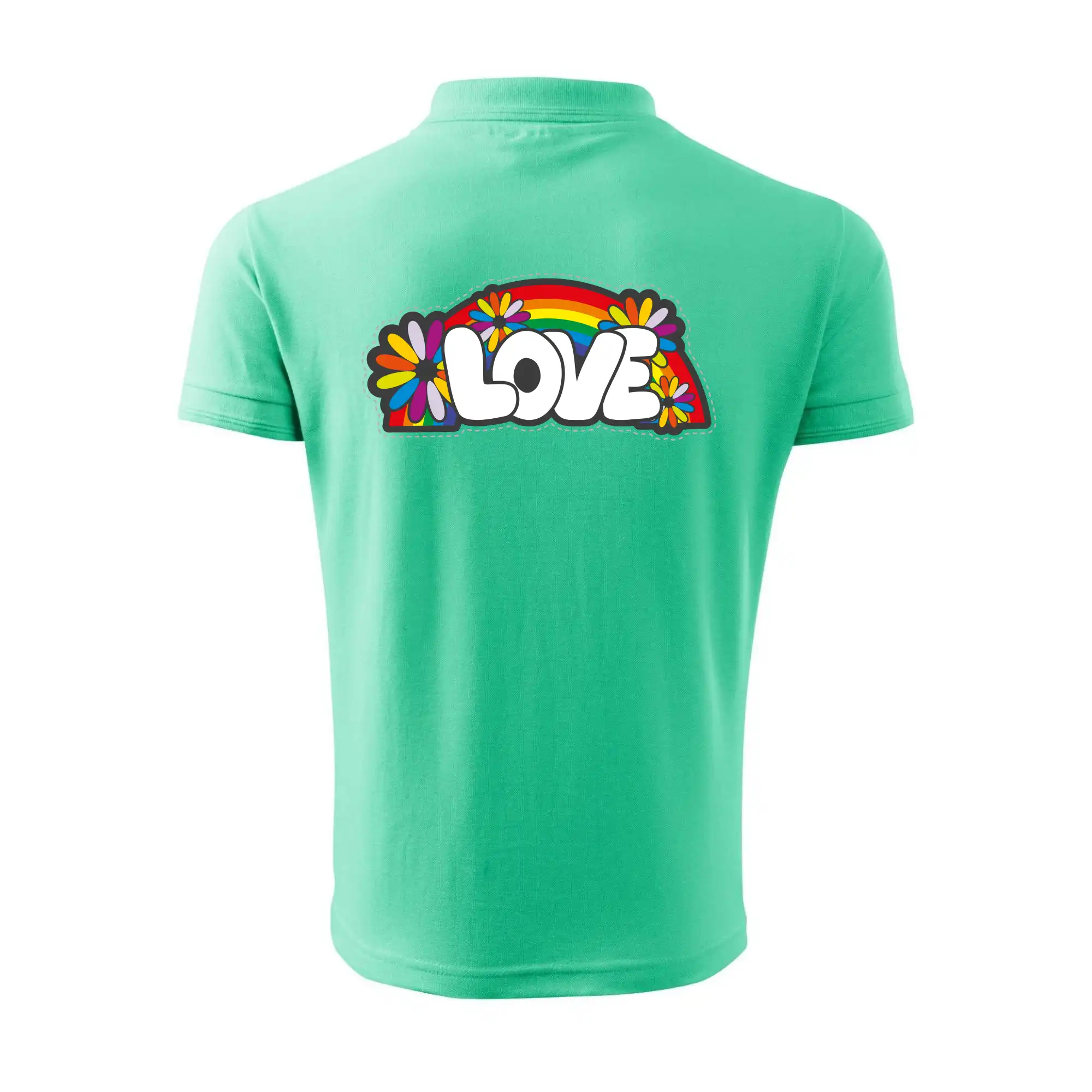 Love s duhou v pozadí