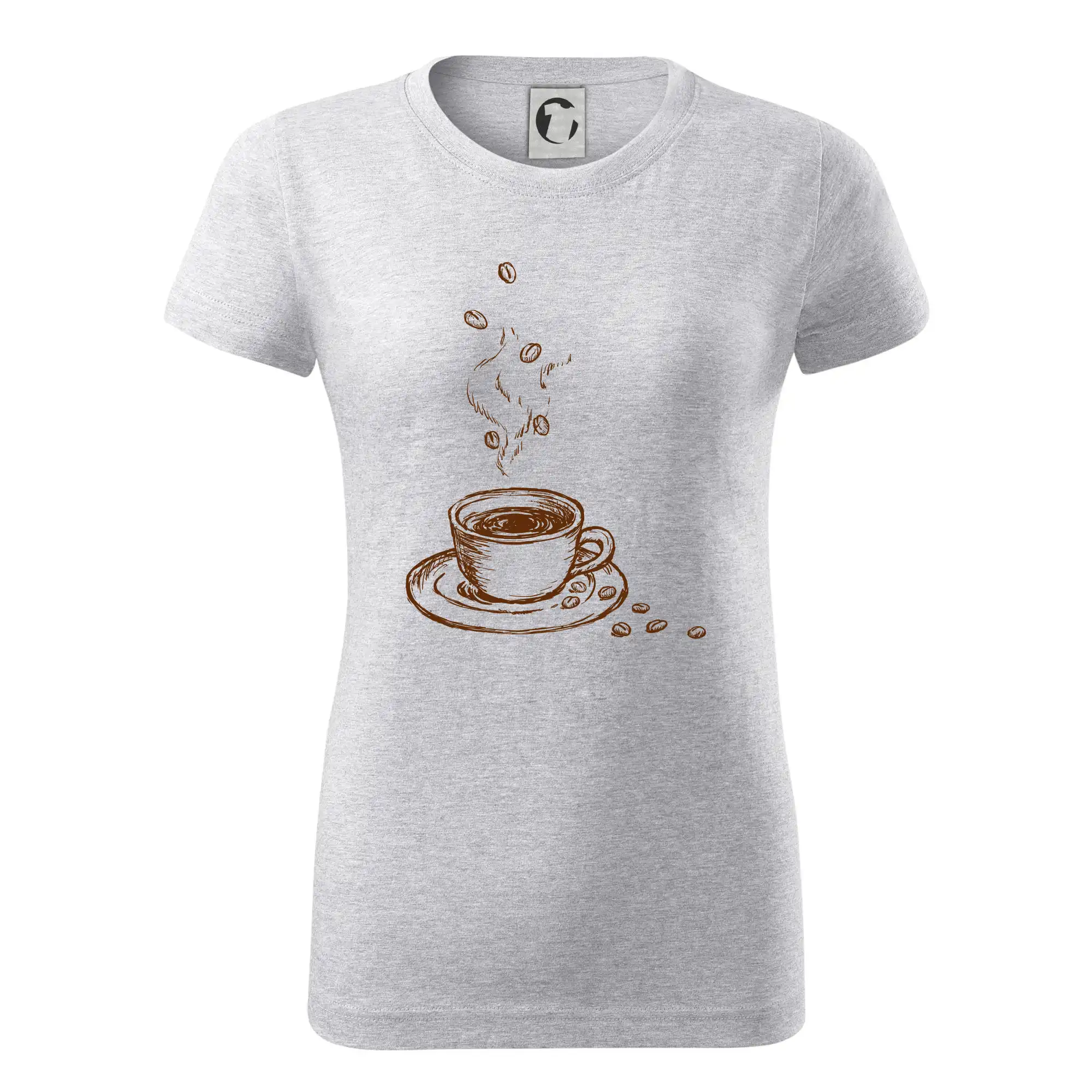 Hrnek plný čerstvé kávy