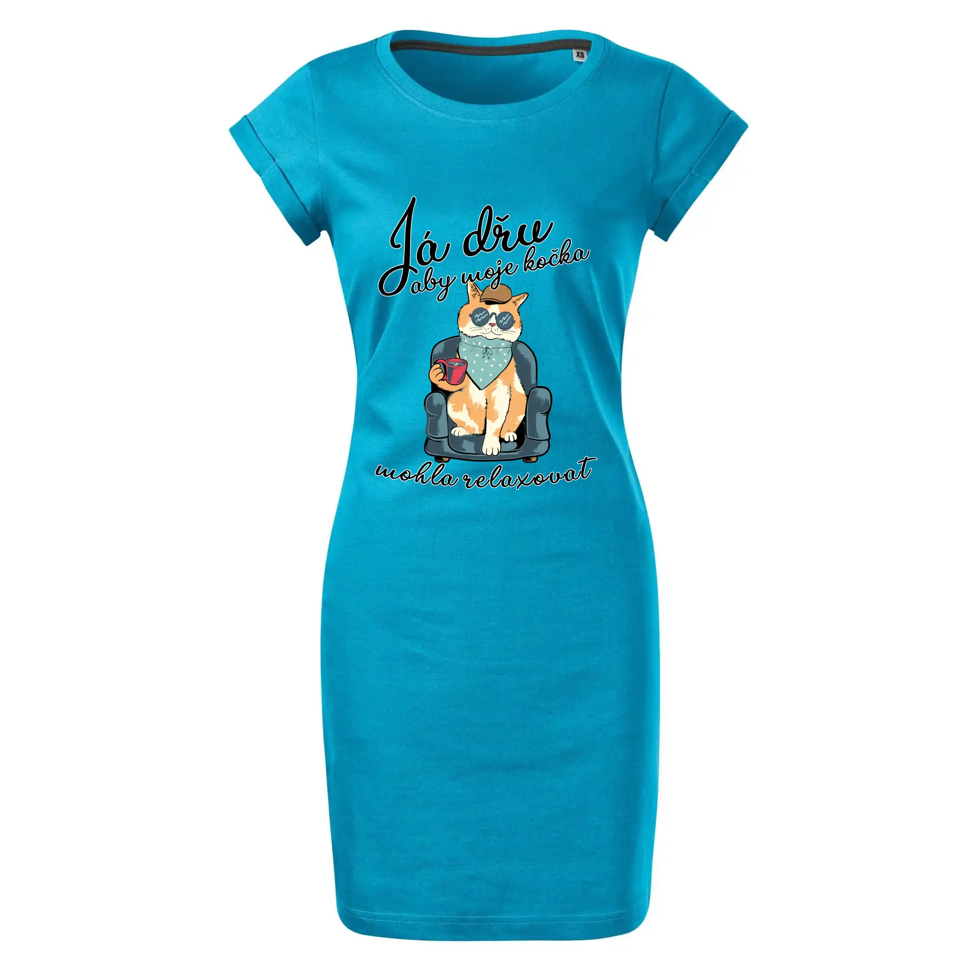 Já dřu, aby moje kočka mohla relaxovat