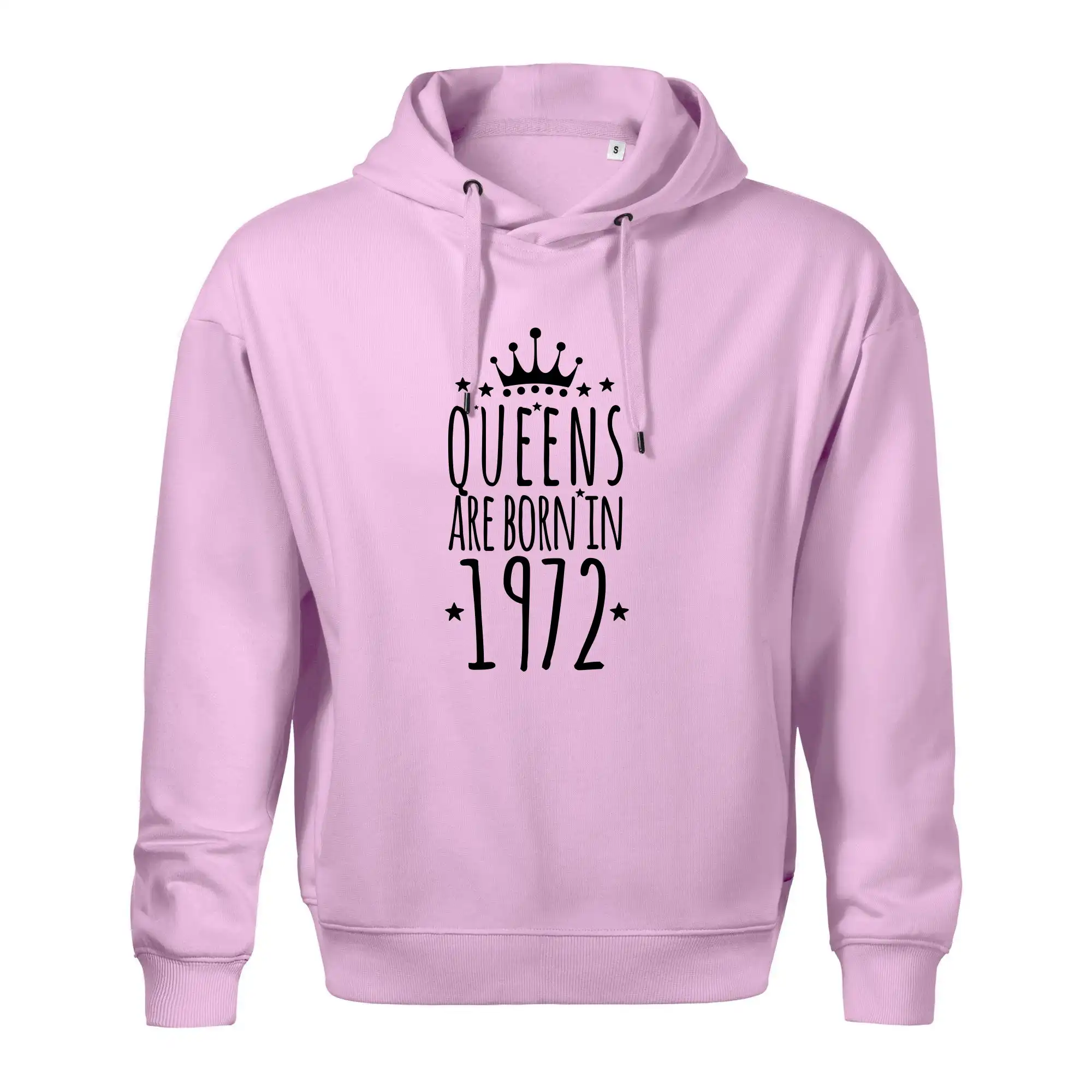 Queens are born in 1972