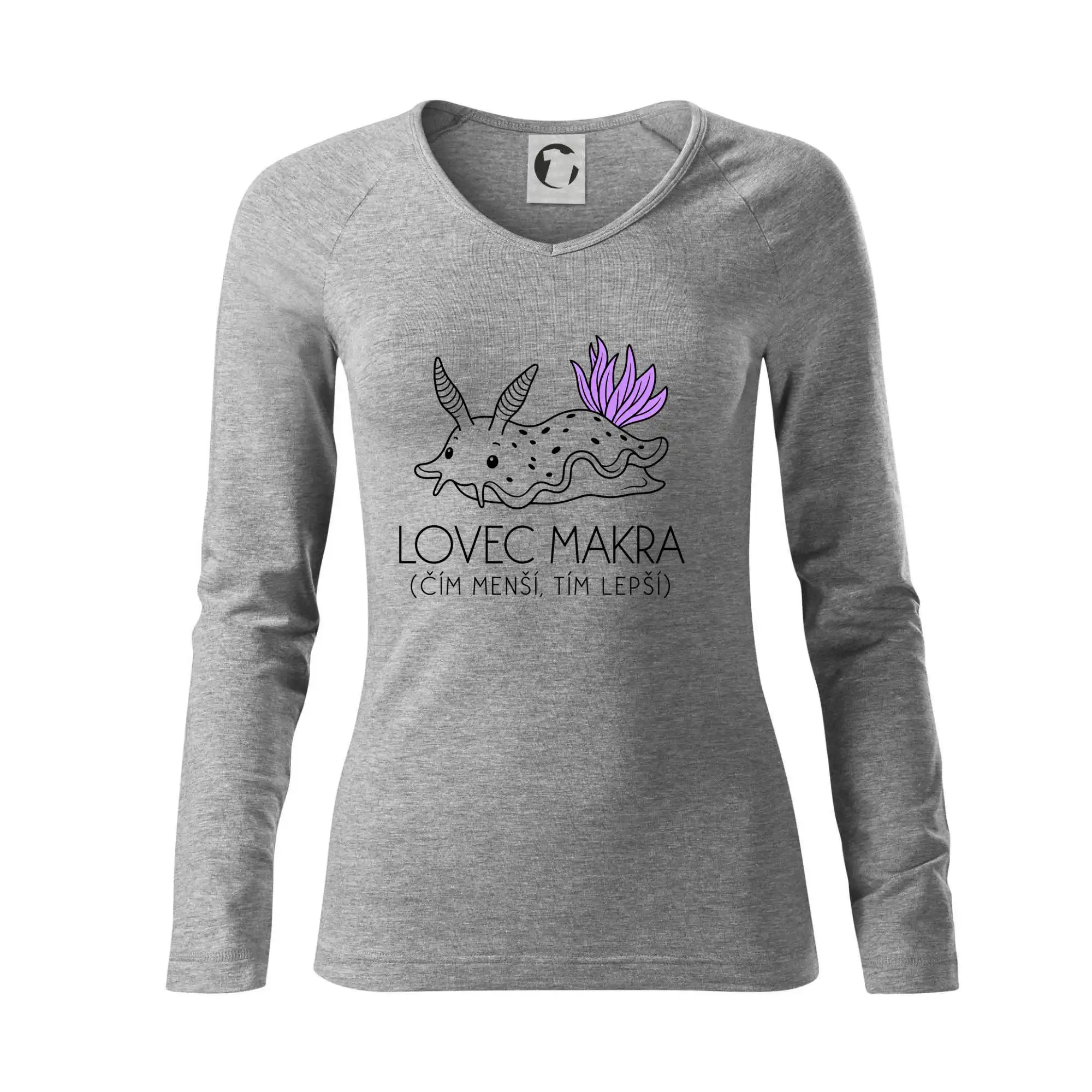 Lovec makra nahožábrý mořský plž s fialovými žábrami