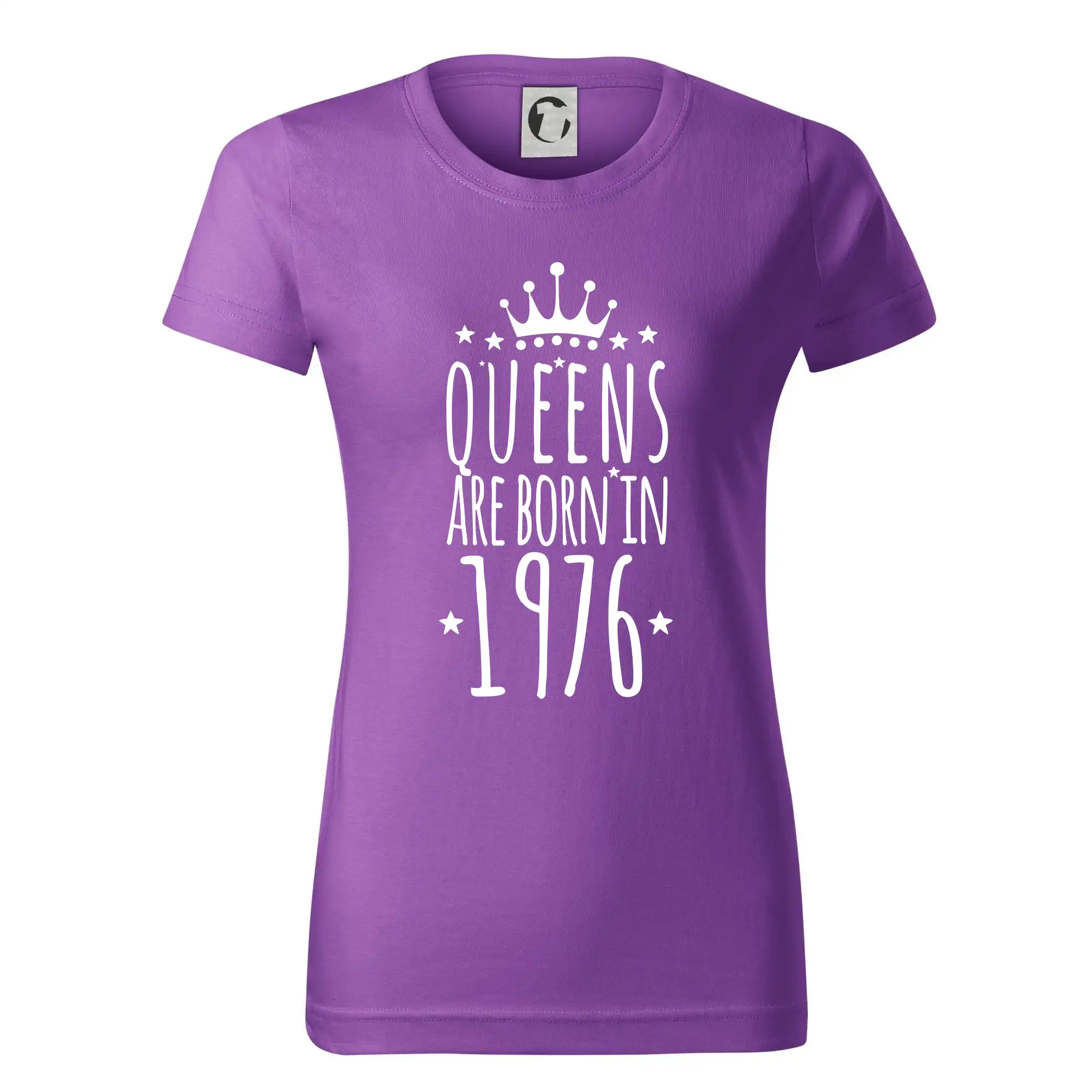 Queens are born in 1976