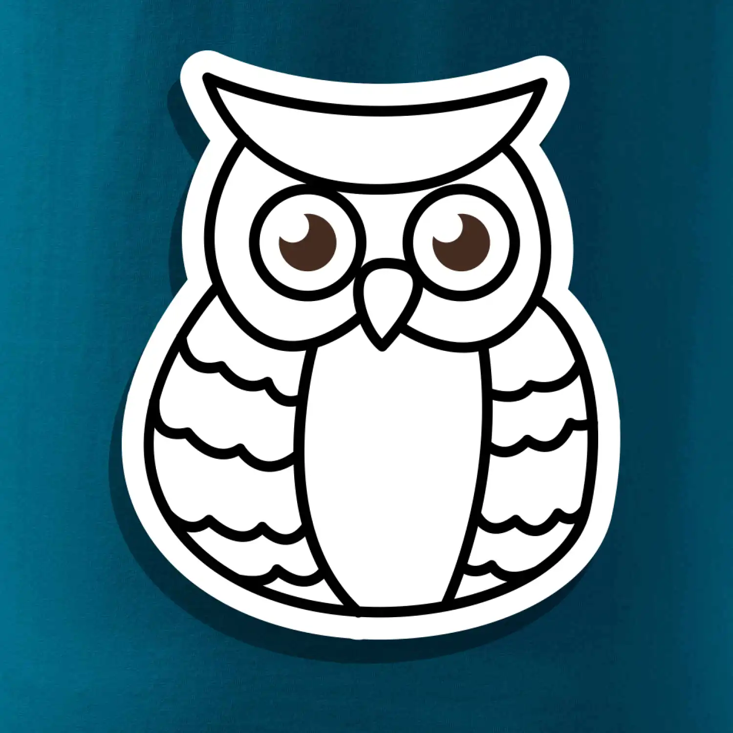 Sova kreslená na prsu